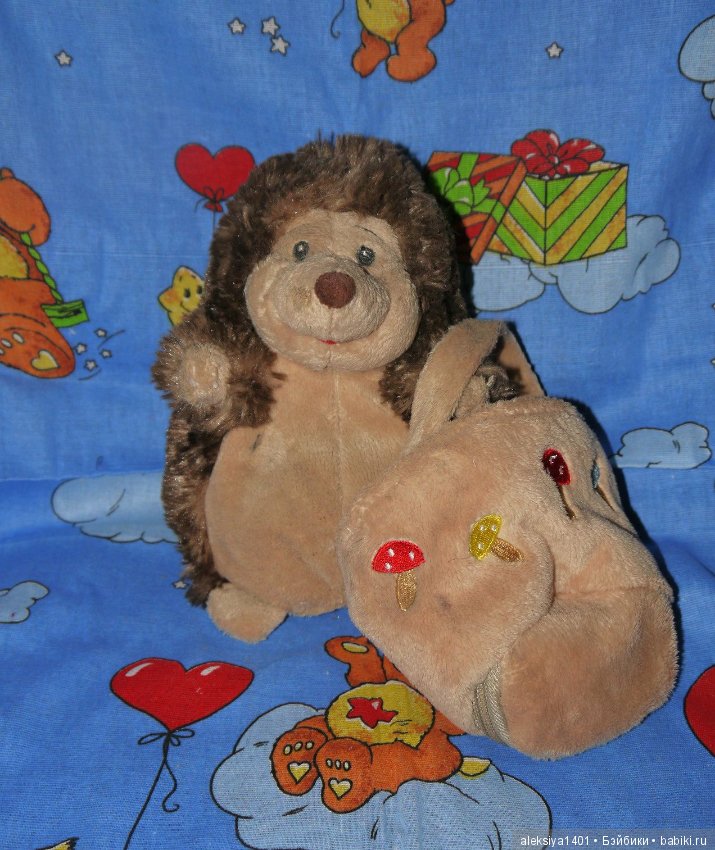 Семейка Ёжиков в новый дом