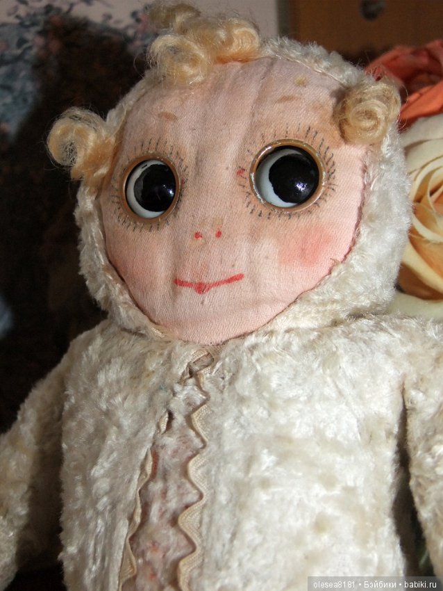 Googly. Старинная текстильная куколка Гуглик
