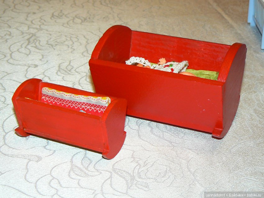 Деревянные кроватки-люльки, производство ГДР для пупсика 3-5 см