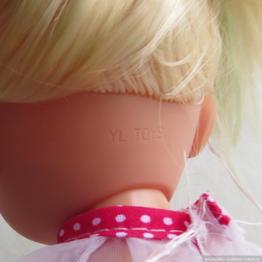 Прекрасная малышка с клеймом YL Toys. Производителя не знаю, но очень похожа на Paola Reina (фото 7)