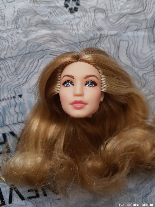 Gigi Hadid Barbie Doll 326651