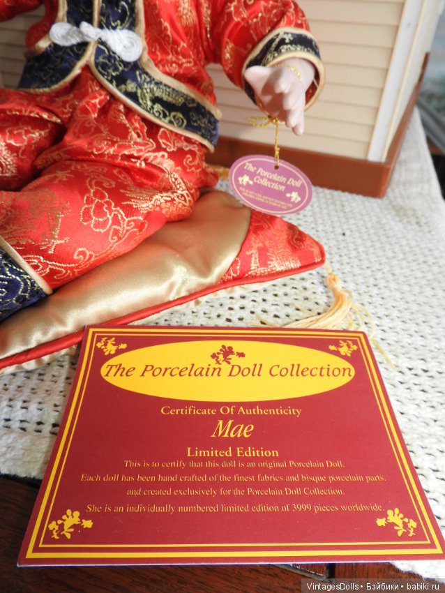 Лимитированный выпуск кукла из фарфора на подушке 'Мae' ручная работа (фото 9)