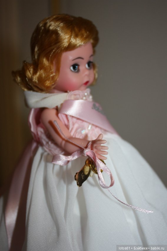 Куколки от Мадам Александр