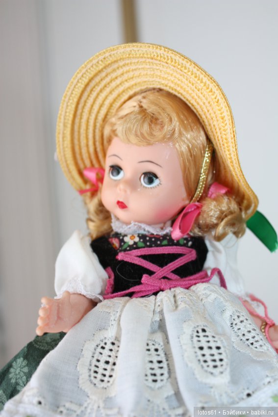 Куколки от Мадам Александр