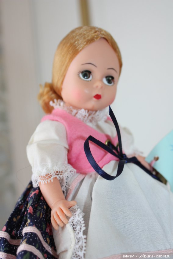 Куколки от Мадам Александр