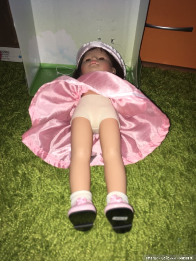 Новая брюнетка Сой Ту Ruth Treffeisen 2012г (фото 6)