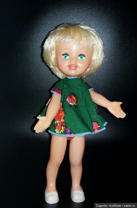 Кукла СССР Ленигрушка. Автор М. Мотовилова. Очаровательная девчушка