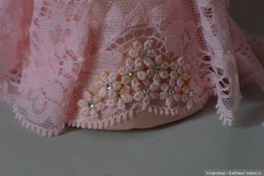 Valentine’s Ladies Rose — Фарфоровые куклы