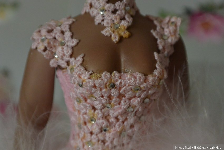 Valentine’s Ladies Rose — Фарфоровые куклы