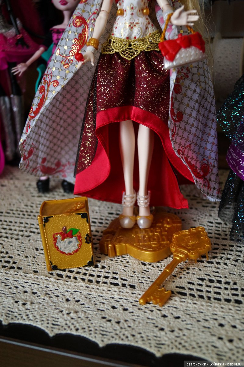 Кукла Ever After High / Эвер Афтер Хай - Рейвен Квин «День наследия» (фото 5)