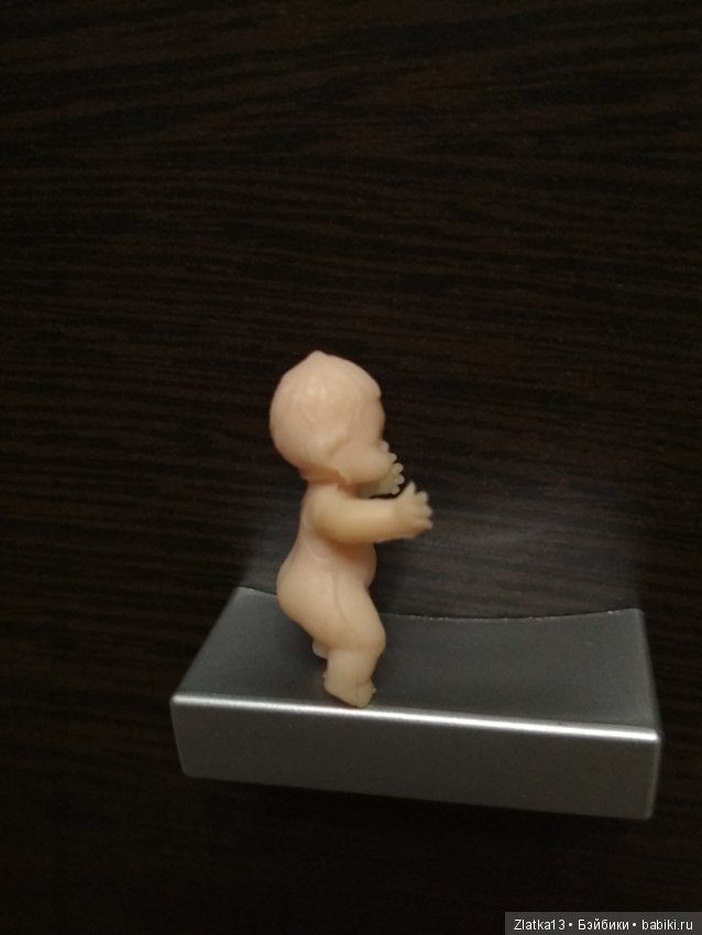 Пупс пупсик-девочка резиновый из киндера Союзпечать 3см (фото 5)