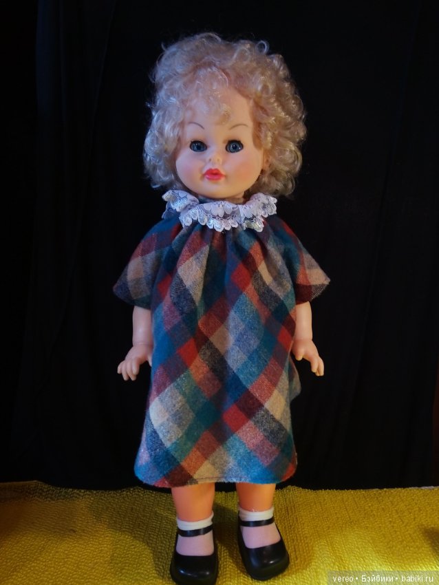 Bambola Cabar Michela Martine плюс 2 куклы