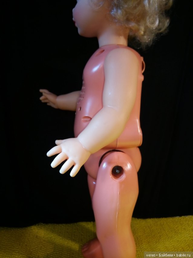 Bambola Cabar Michela Martine плюс 2 куклы (фото 2)