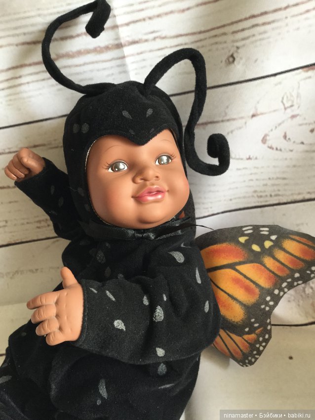 Большая бабочка Махаон от Anne Geddes