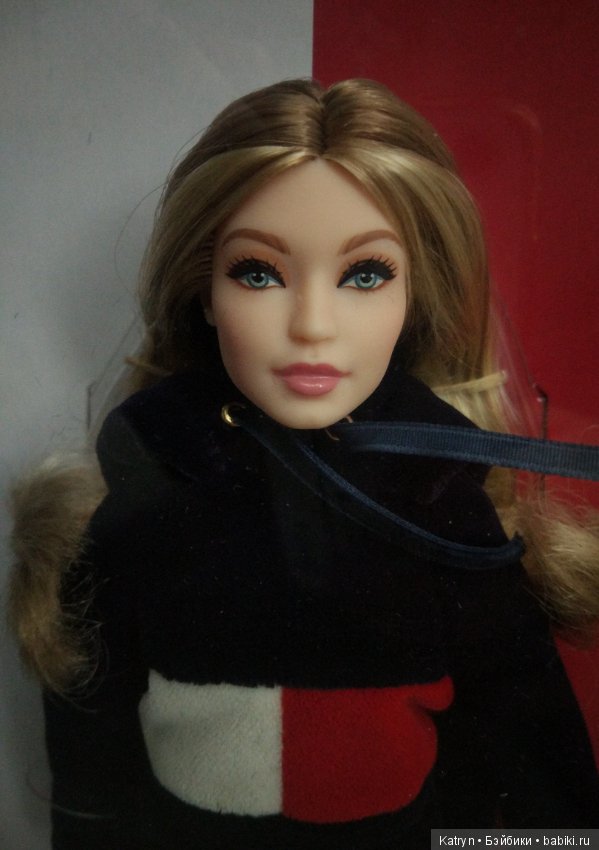 Barbie Tommy Hilfiger GiGi Hadid, ДжиДжи Хадид НРФБ (фото 5)