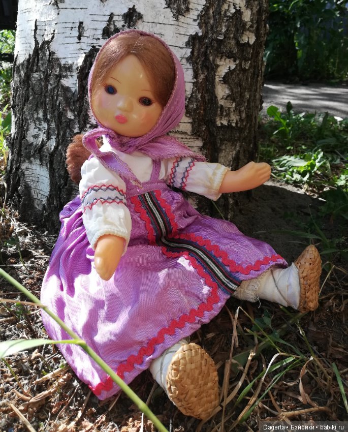 Кукла СССР в национальном костюме. Редкая! Горьковская фабрика игрушек "Мир"