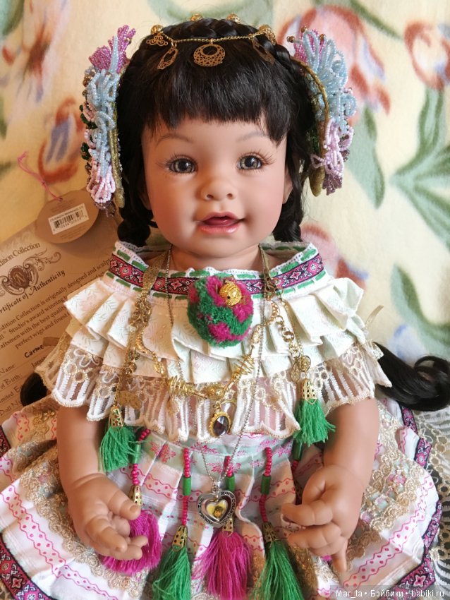 Адора из лимитированной серии «Дети мира» красавица Кармэн (фото 3)