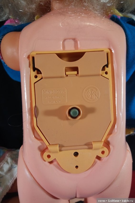 Bambola Cabar Michela Martine плюс 2 куклы