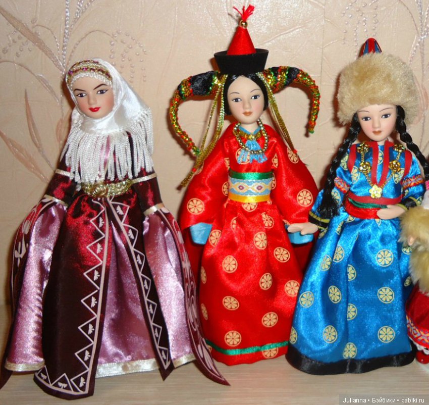 Куклы в народных костюмах деагостини