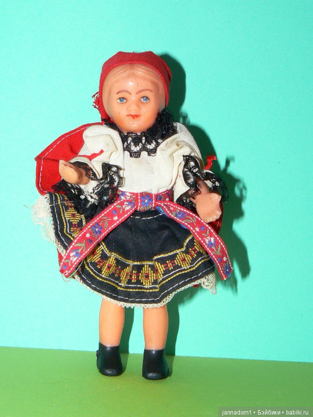 Чешская резиновая куколка, оригинальный аутфит, высота 15 см