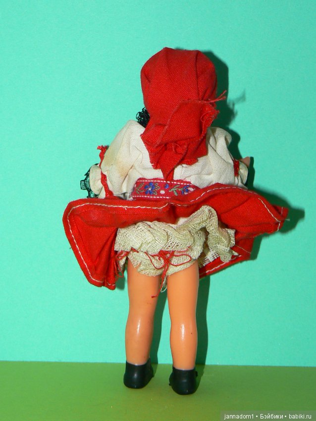 Чешская резиновая куколка, оригинальный аутфит, высота 15 см (фото 3)