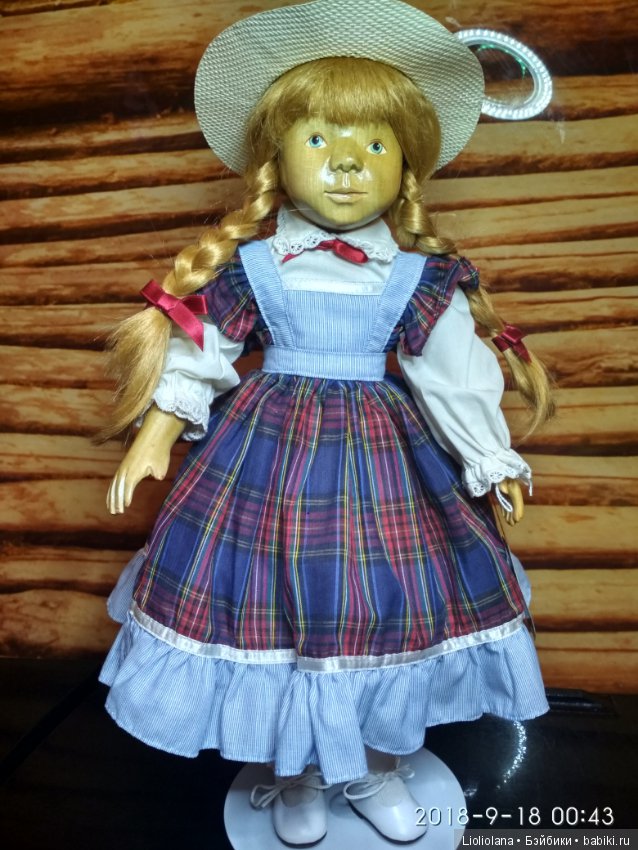 Деревянная кукла из Западной Германии. Рассрочка