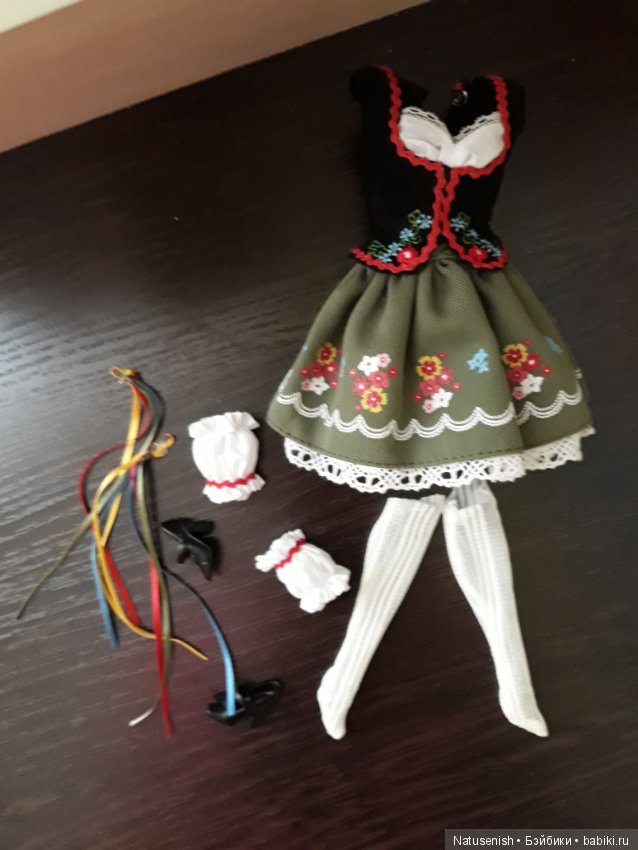 Полный аутфит и тело Барби Октоберфест (фото 8)