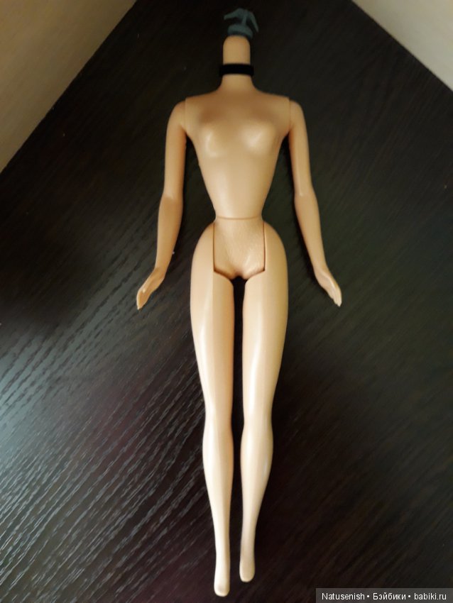 Полный аутфит и тело Барби Октоберфест (фото 5)