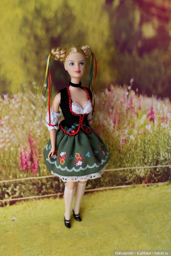 Полный аутфит и тело Барби Октоберфест (фото 10)