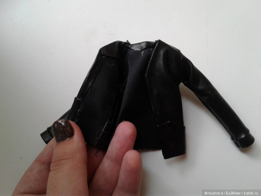 Штаны от Трисс Дивергент + "кожаная" курточка для кукол типа Барби (фото 3)