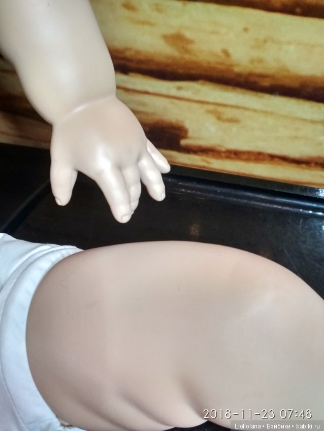 Большая виниловая красотка Либерти от Virginia Turner. Рассрочка