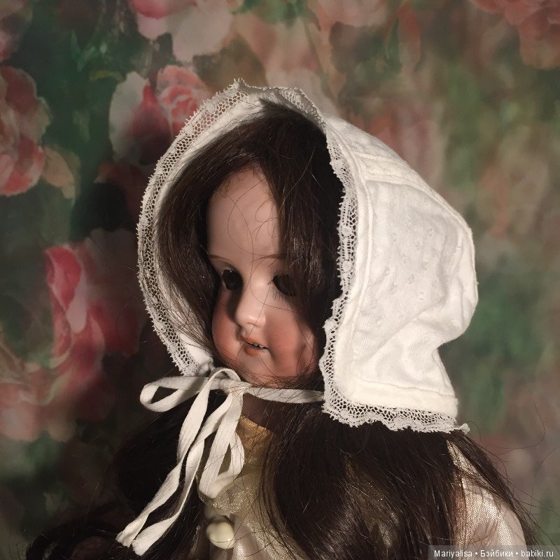 Капор джейн эйр. Головной убор боннет 1812. Старинный чепец 5. Шляпки боннет капор. Старинные чепчик.