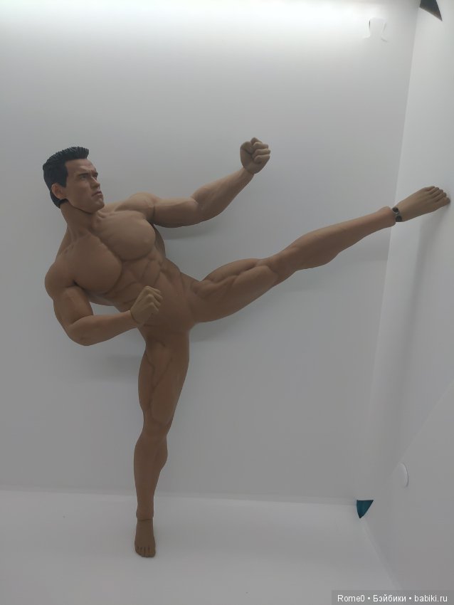 Кукла phicen Арнольд Шварценеггер (фото 8)