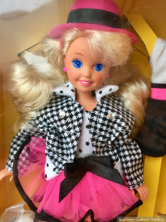 Party ‘n’ play Stacie #2 / Стейси , сестричка Барби (фото 2)