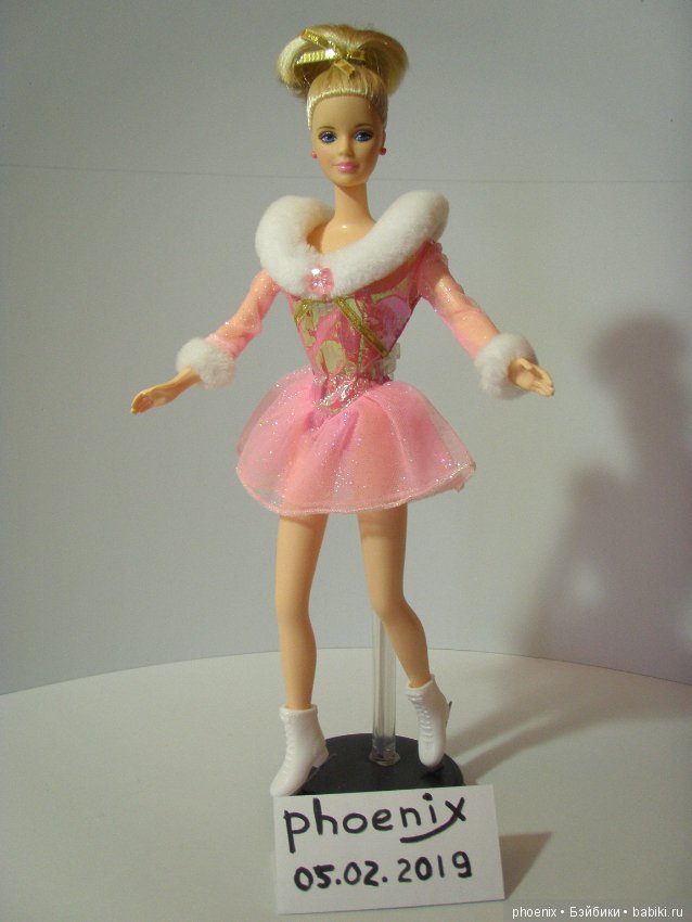 Jewel discount skating barbie