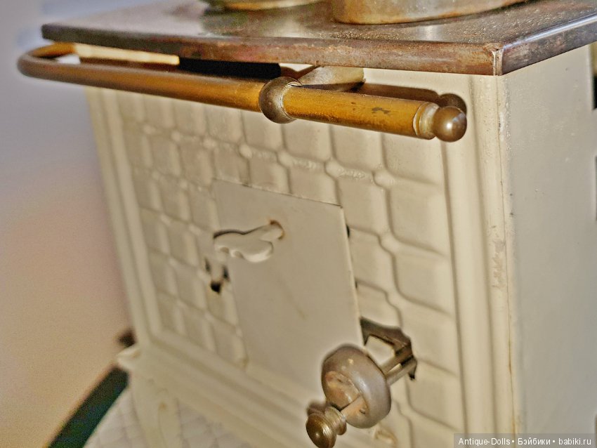 Антикварная печь для кукол производства германской фабрики (фото 8)