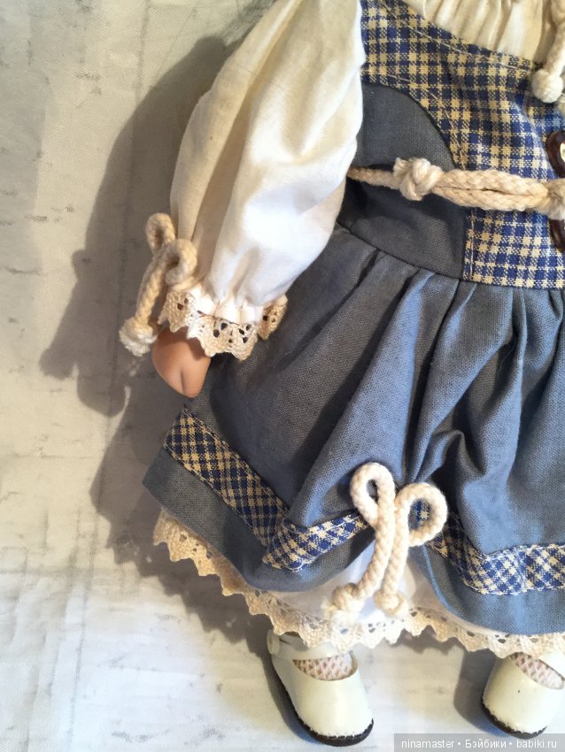 Фарфоровая малявочка от Evelyn Pfeiffer (фото 4)