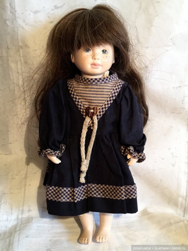 Фарфоровая малявочка от Helga Matejka