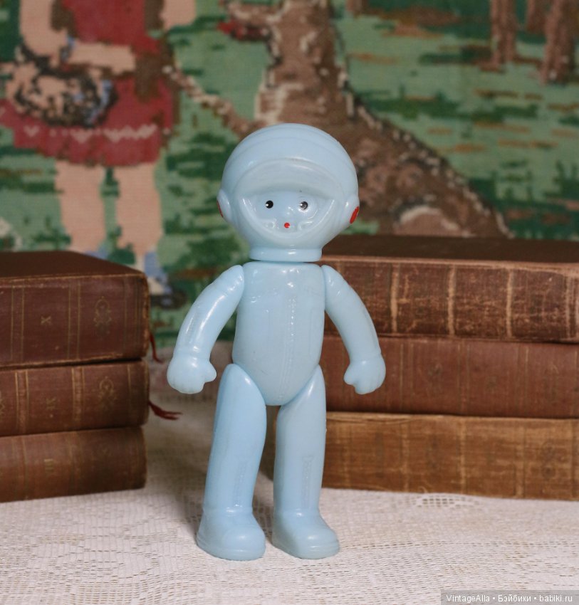 Космонавт фабрики детских игрушек "Ровенчанка"