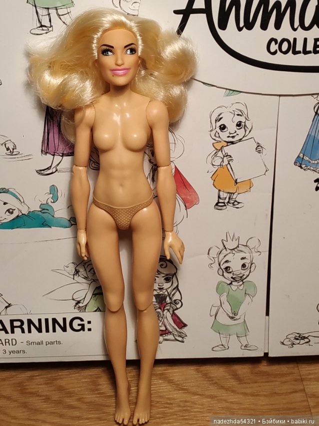 Рестлер Шарлотта Флэр. Нюд