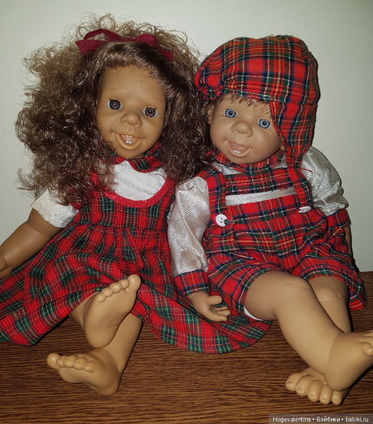Продам интересных больших характерных кукол.Производство Испания, у девочки...