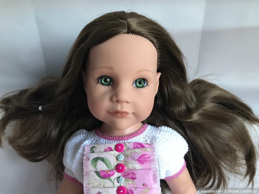 Ханна «В спортзале» с зелёными глазками 2017 г. от Готц(Gotz)