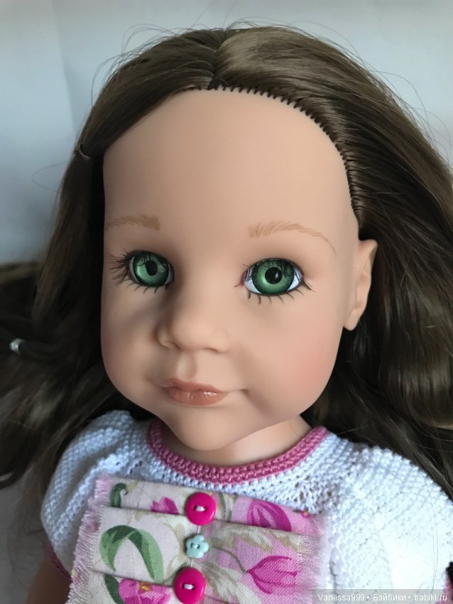 Ханна «В спортзале» с зелёными глазками 2017 г. от Готц(Gotz)