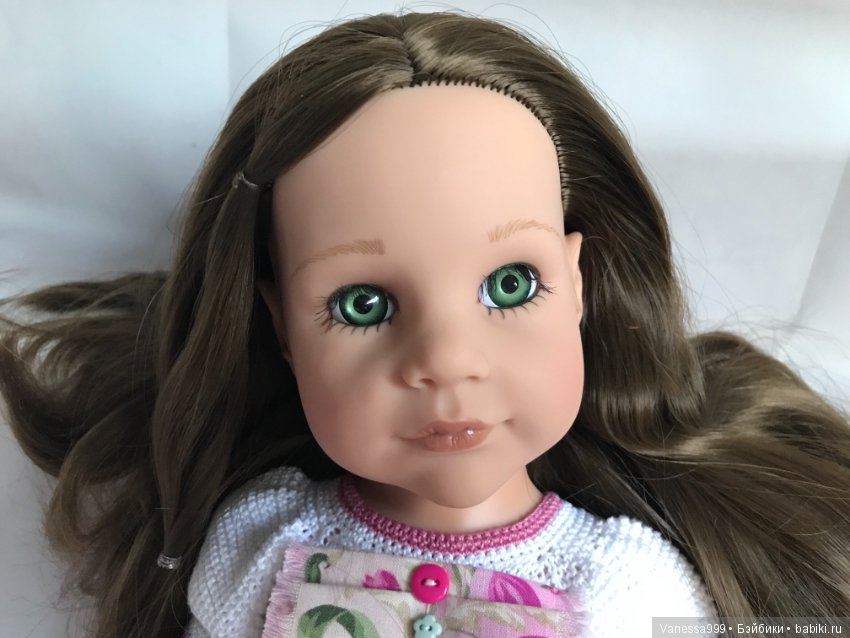 Ханна «В спортзале» с зелёными глазками 2017 г. от Готц(Gotz)