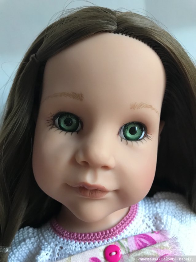 Ханна «В спортзале» с зелёными глазками 2017 г. от Готц(Gotz)