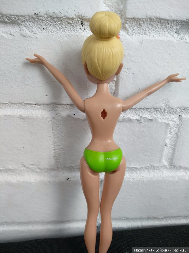 Аделина продает своих кукол (фото 3)