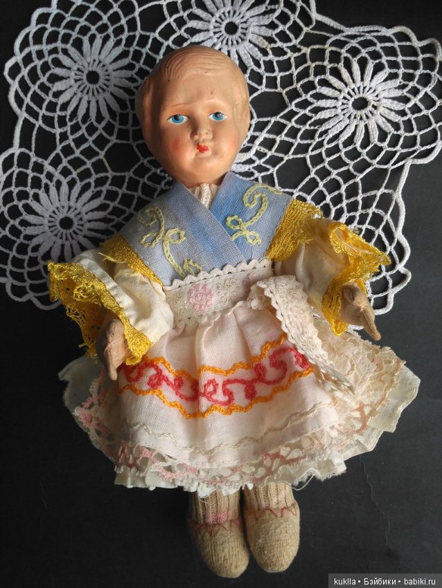 Винтажная сувенирная куколка (фото 4)