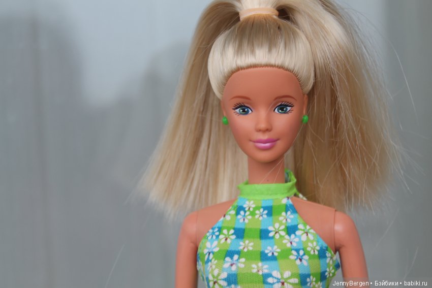 pretty in plaid barbie 1998
