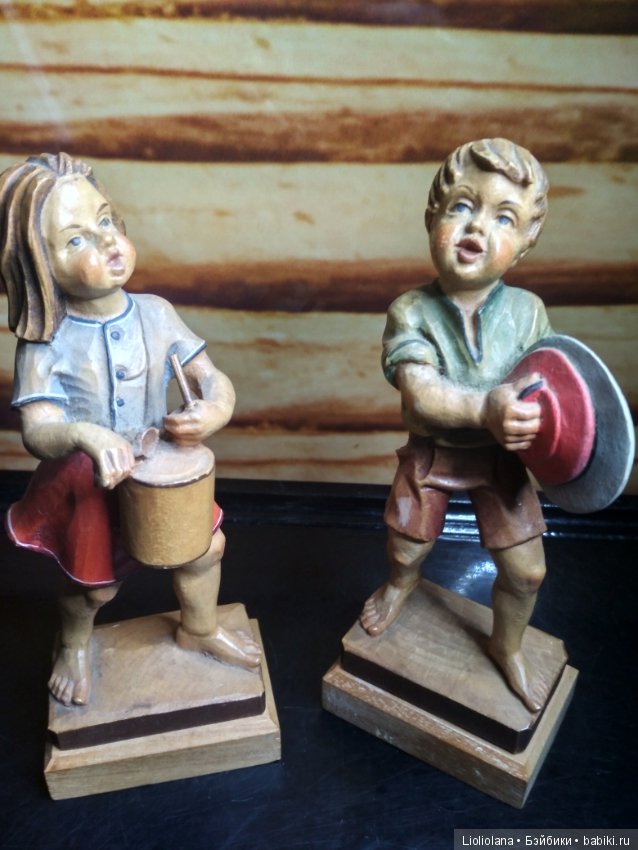 Пара деревянных статуэток Концерт. Anri