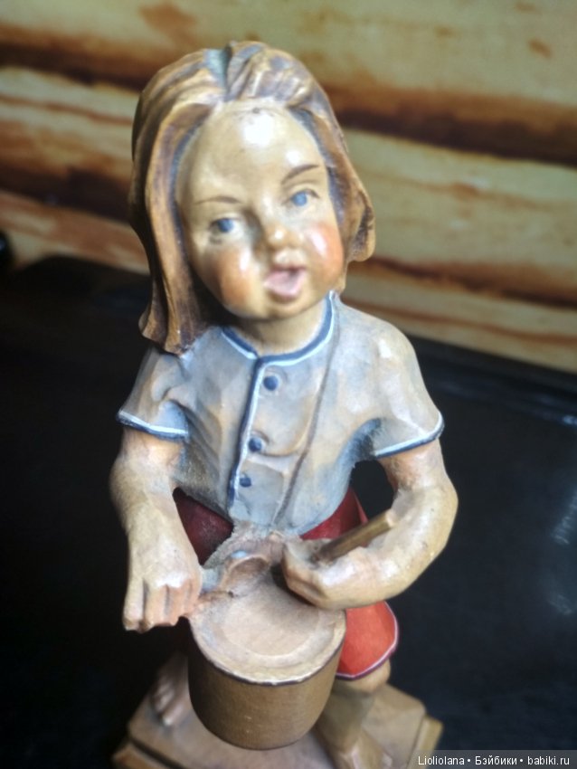 Пара деревянных статуэток Концерт. Anri